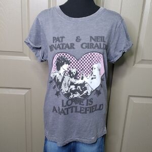 Recycled Karma Pat Benatar Neil Giraldo Love Is A Battlefield Graphic Tee Small